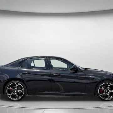 2024 Alfa Romeo Giulia Veloce