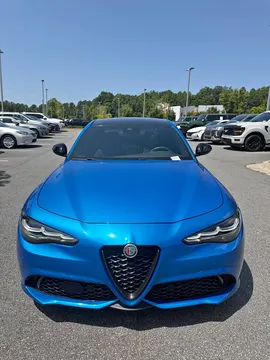 2024 Alfa Romeo Giulia Veloce RWD 4D Sedan