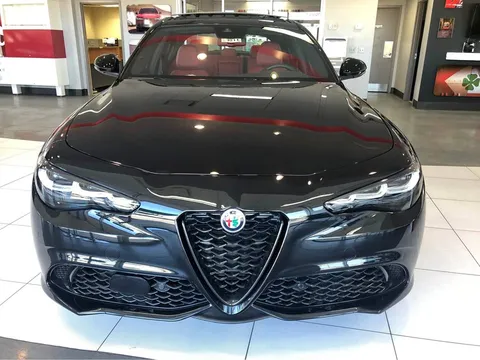 2024 Alfa Romeo Giulia Veloce