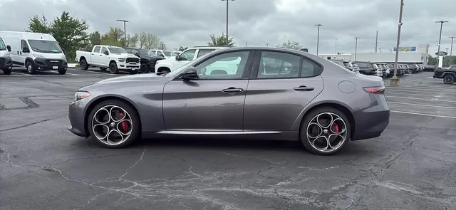 2024 Alfa Romeo Giulia Veloce Sedan 4D