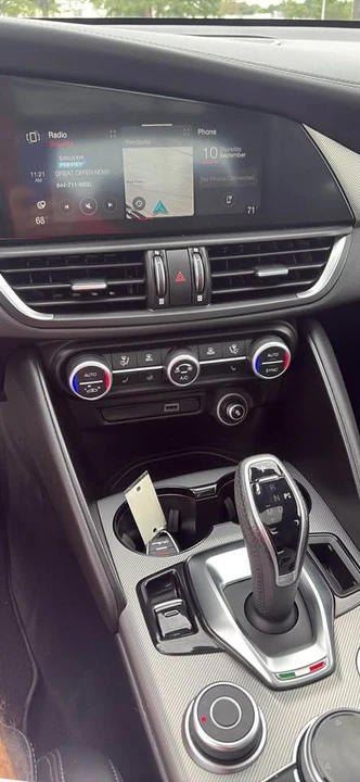 2024 Alfa Romeo Giulia - Image 8 of 8