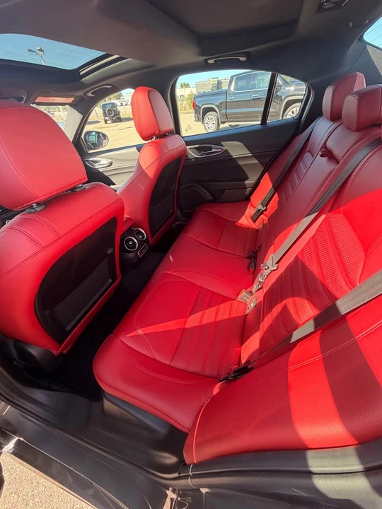 2024 Alfa Romeo Giulia - Image 6 of 6