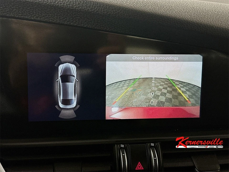 2024 Alfa Romeo Giulia - Image 20 of 21
