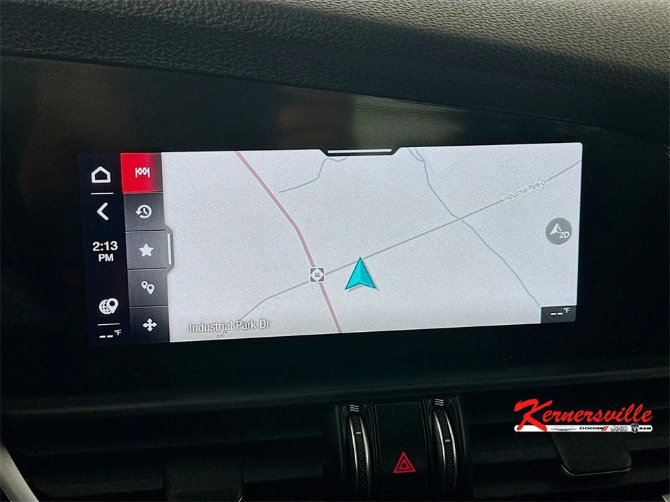 2024 Alfa Romeo Giulia - Image 19 of 21