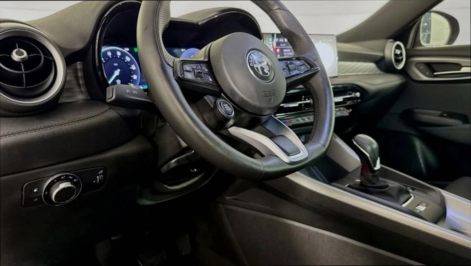 2024 Alfa Romeo Tonale - Image 17 of 20