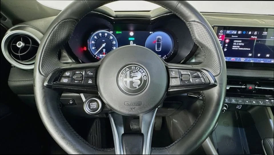 2024 Alfa Romeo Tonale - Image 7 of 20