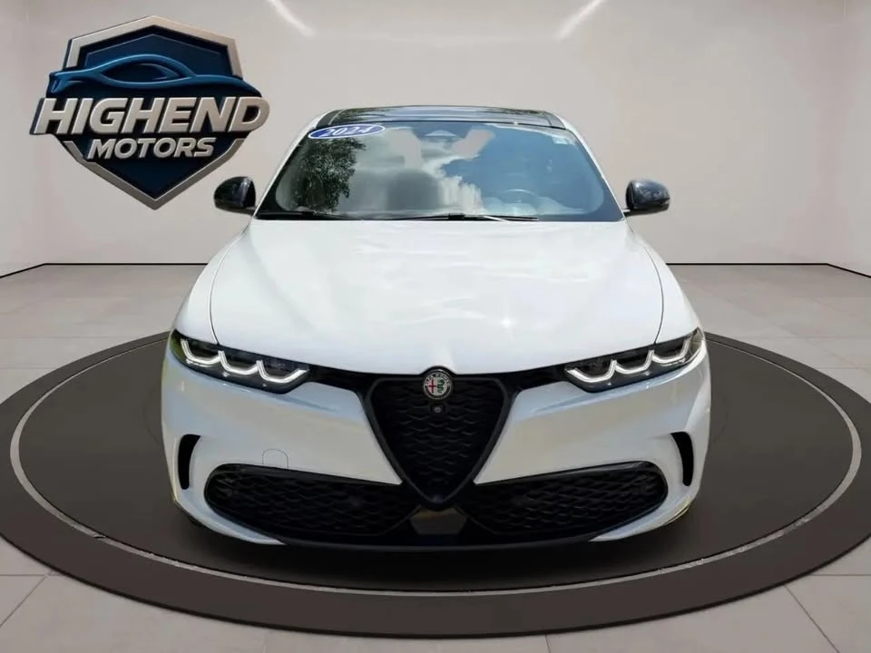 2024 Alfa Romeo Tonale - Image 12 of 19