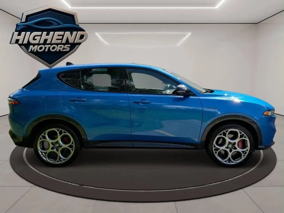 2024 Alfa Romeo Tonale - Image 8 of 19