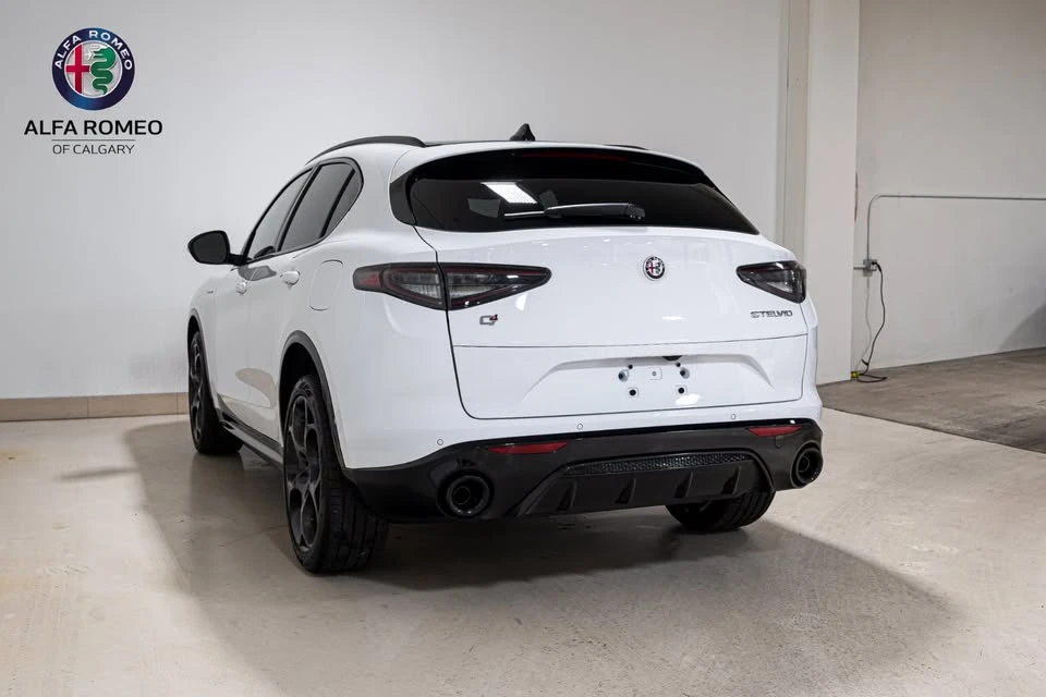 2024 Alfa Romeo Stelvio - Image 7 of 10