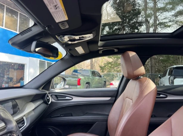 2024 Alfa Romeo Stelvio - Image 7 of 20