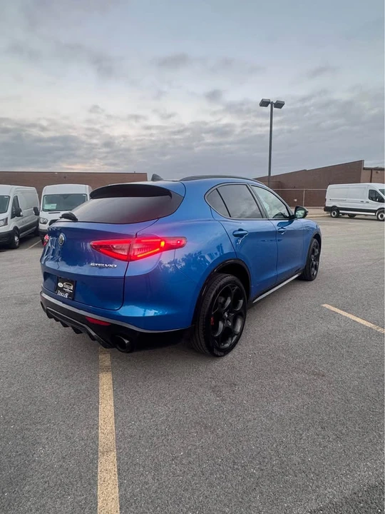 2024 Alfa Romeo Stelvio - Image 4 of 10