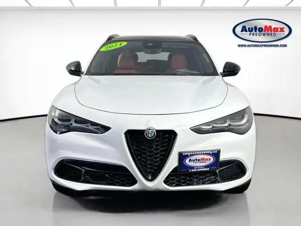 2024 Alfa Romeo Stelvio - Image 6 of 20