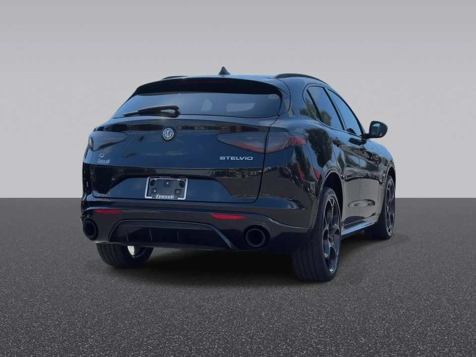 2024 Alfa Romeo Stelvio - Image 3 of 20