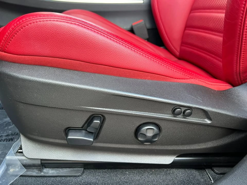 2024 Alfa Romeo Stelvio - Image 10 of 20