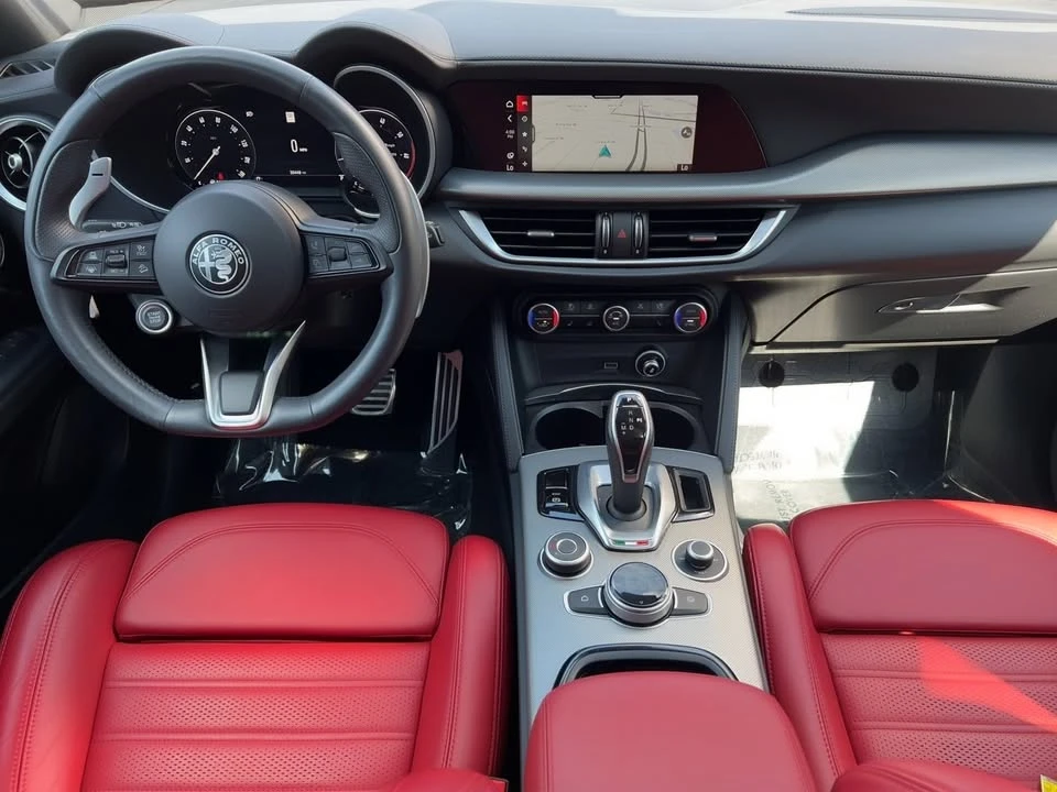 2024 Alfa Romeo Stelvio - Image 4 of 20