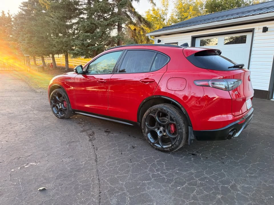 2024 Alfa Romeo Stelvio - Image 3 of 12