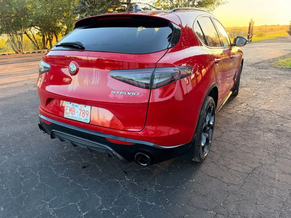 2024 Alfa Romeo Stelvio - Image 5 of 12