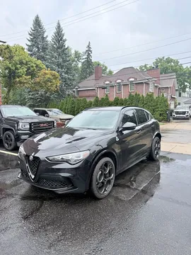 2024 Alfa Romeo Stelvio Quadrifoglio