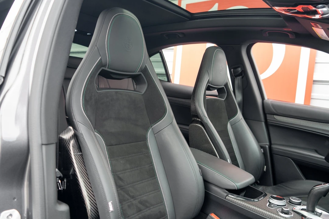 2024 Alfa Romeo Stelvio Quadrifoglio - Image 29 of 31