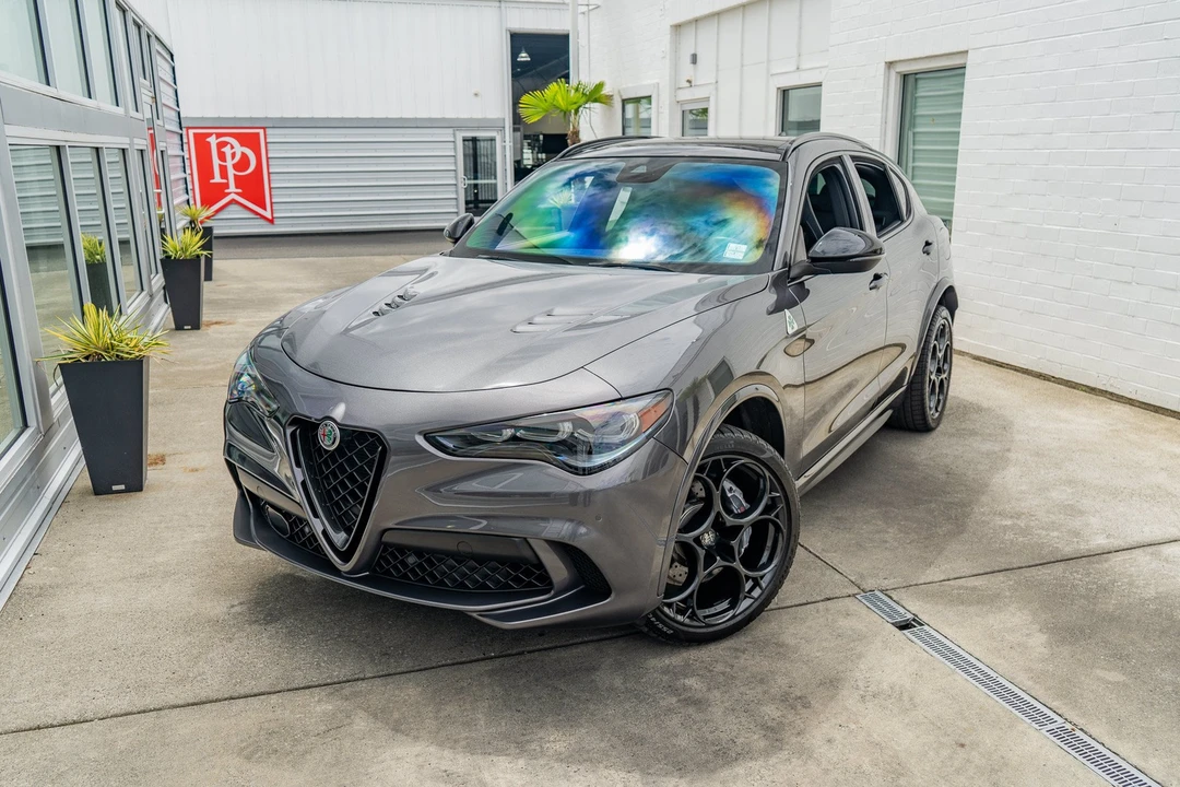 2024 Alfa Romeo Stelvio Quadrifoglio - Image 2 of 31