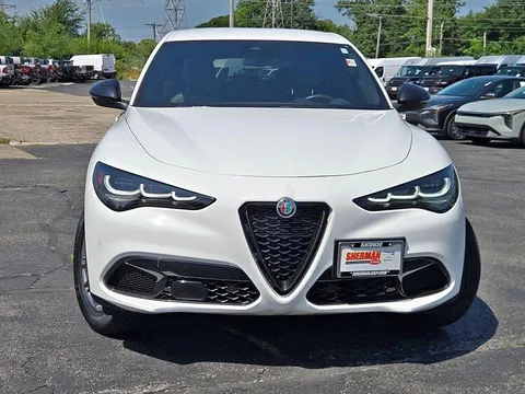 2024 Alfa Romeo Stelvio Sprint