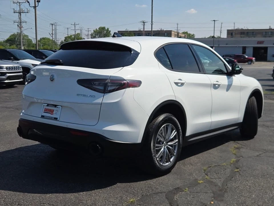 2024 Alfa Romeo Stelvio - Image 20 of 20