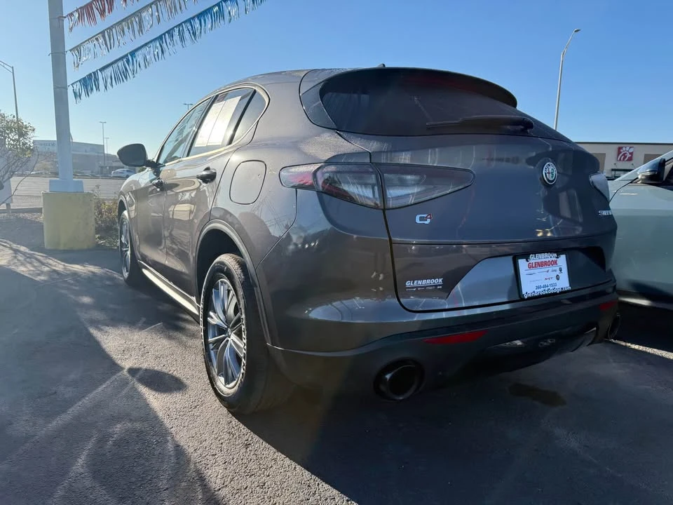 2024 Alfa Romeo Stelvio - Image 3 of 10