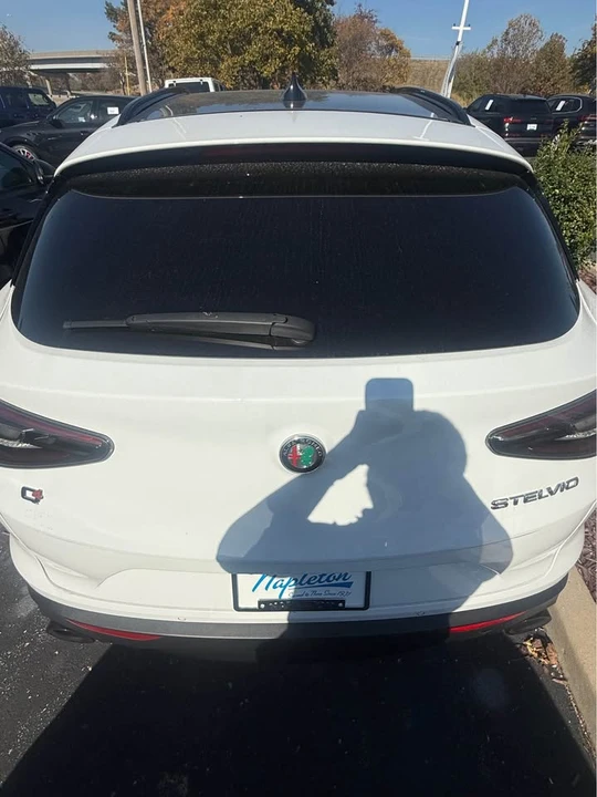 2024 Alfa Romeo Stelvio - Image 2 of 2