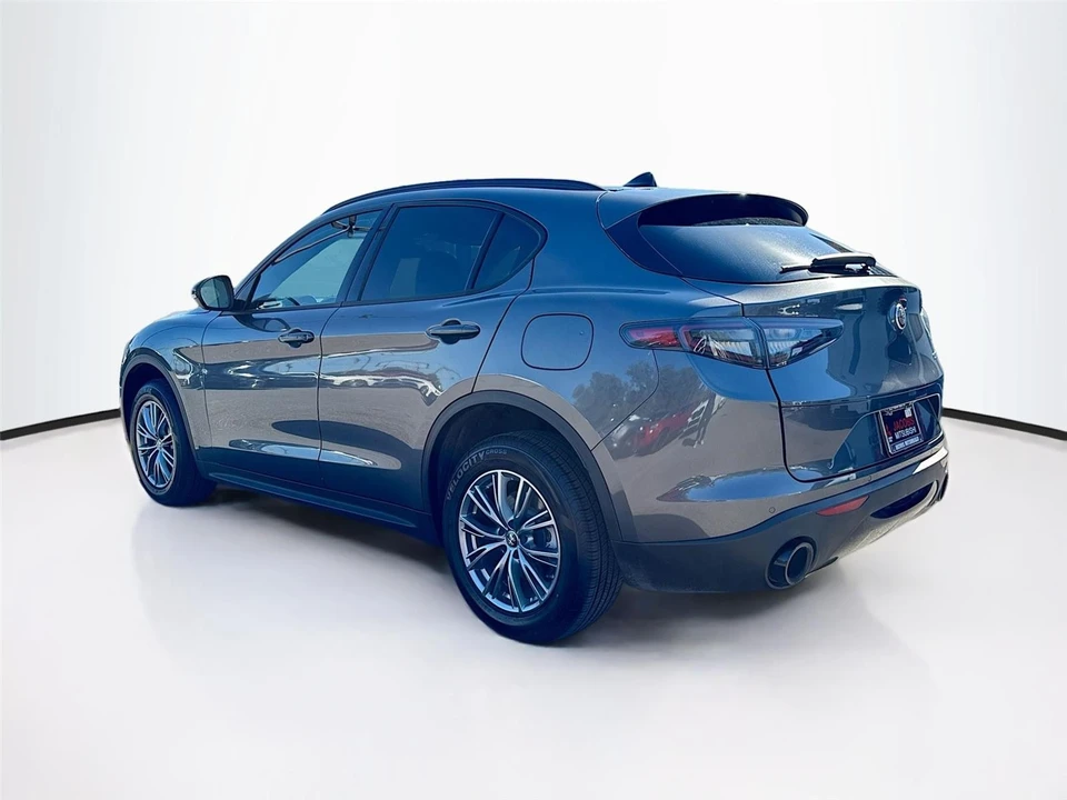 2024 Alfa Romeo Stelvio - Image 5 of 21