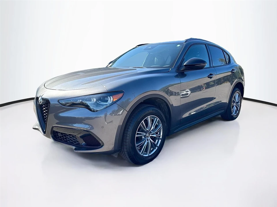 2024 Alfa Romeo Stelvio - Image 3 of 21