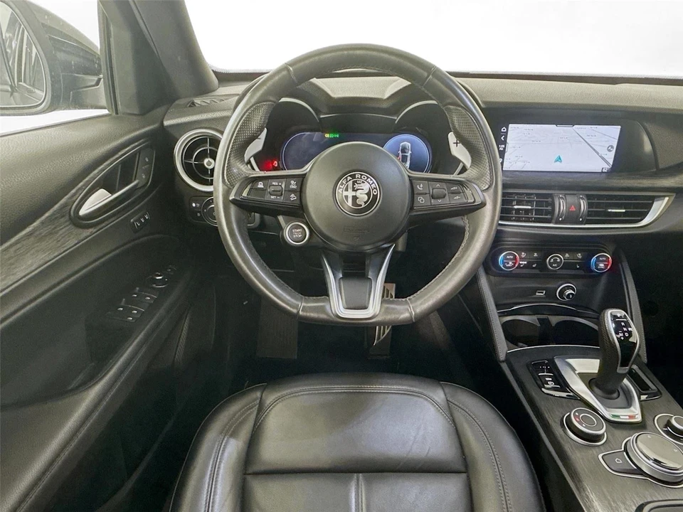 2024 Alfa Romeo Stelvio - Image 3 of 31
