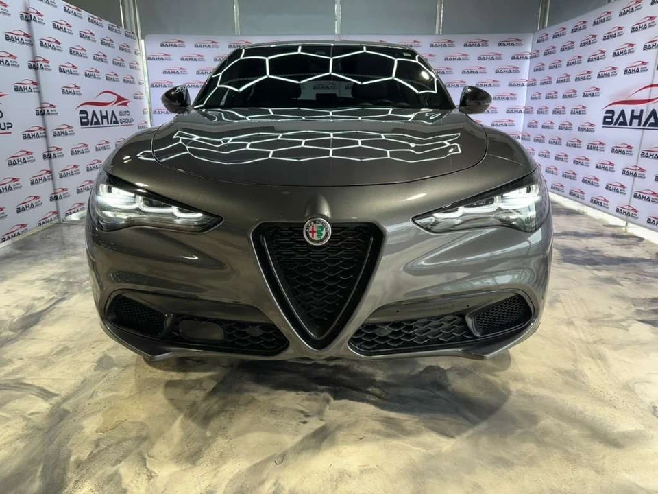 2024 Alfa Romeo Stelvio - Image 3 of 31