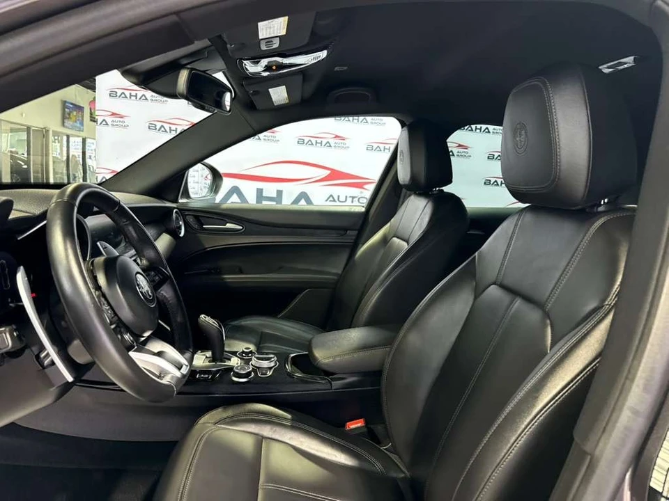 2024 Alfa Romeo Stelvio - Image 31 of 31