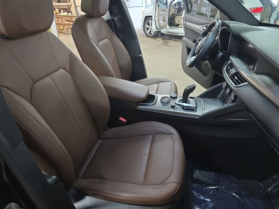 2024 Alfa Romeo Stelvio - Image 10 of 20