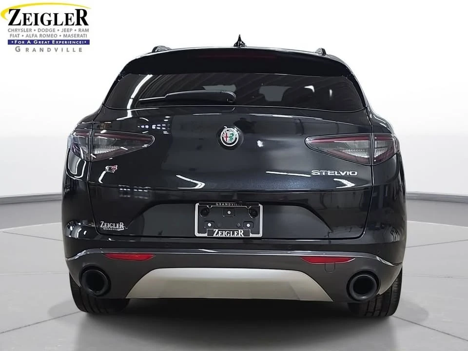 2024 Alfa Romeo Stelvio - Image 6 of 20