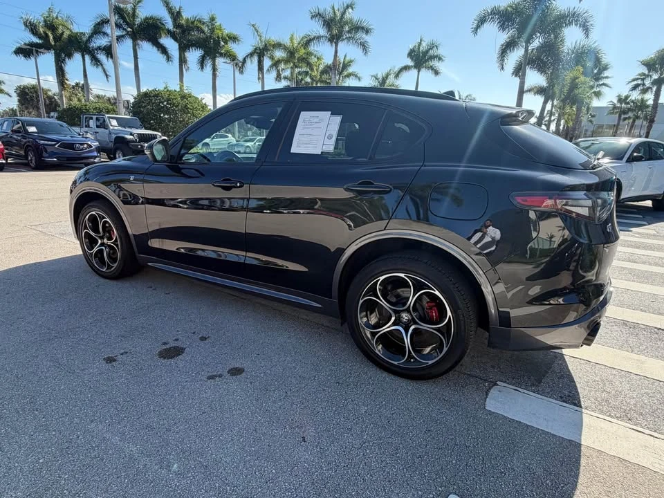 2024 Alfa Romeo Stelvio - Image 3 of 12