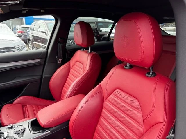 2024 Alfa Romeo Stelvio - Image 9 of 20