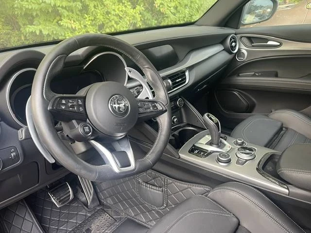 2024 Alfa Romeo Stelvio - Image 6 of 7