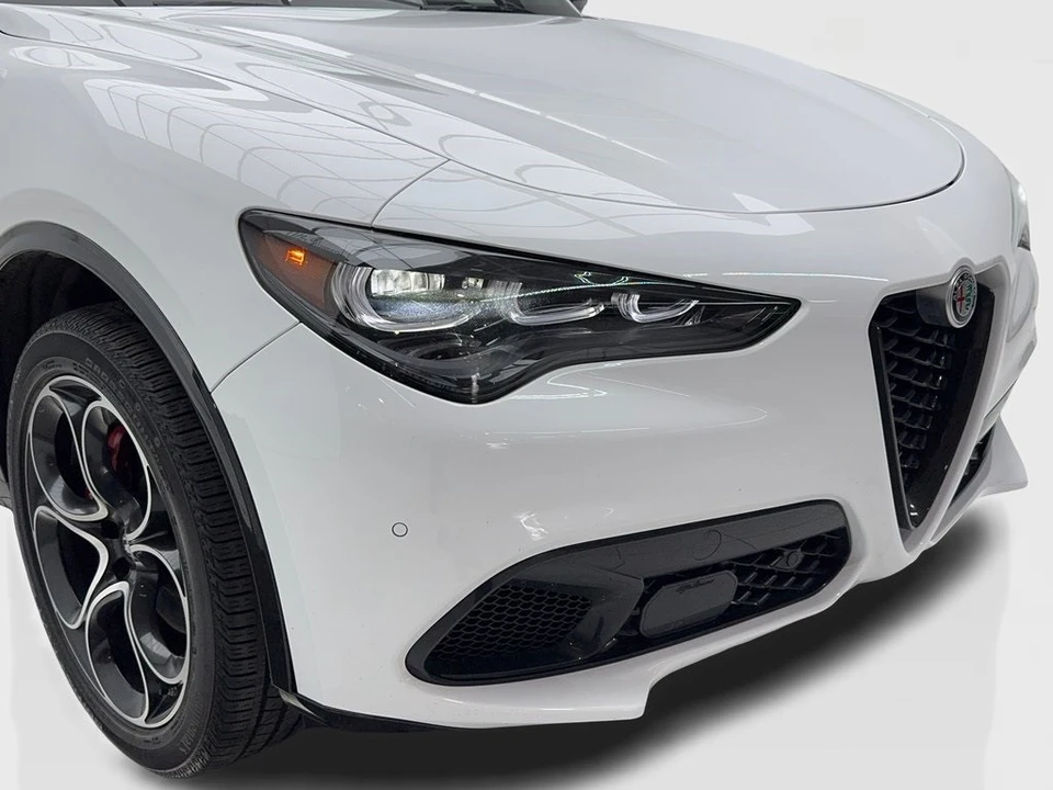 2024 Alfa Romeo Stelvio - Image 3 of 12