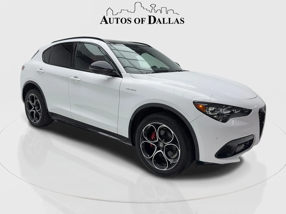 2024 Alfa Romeo Stelvio - Image 2 of 12