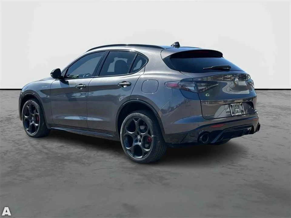 2024 Alfa Romeo Stelvio - Image 3 of 19