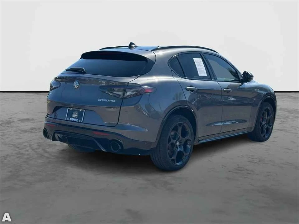 2024 Alfa Romeo Stelvio - Image 6 of 19