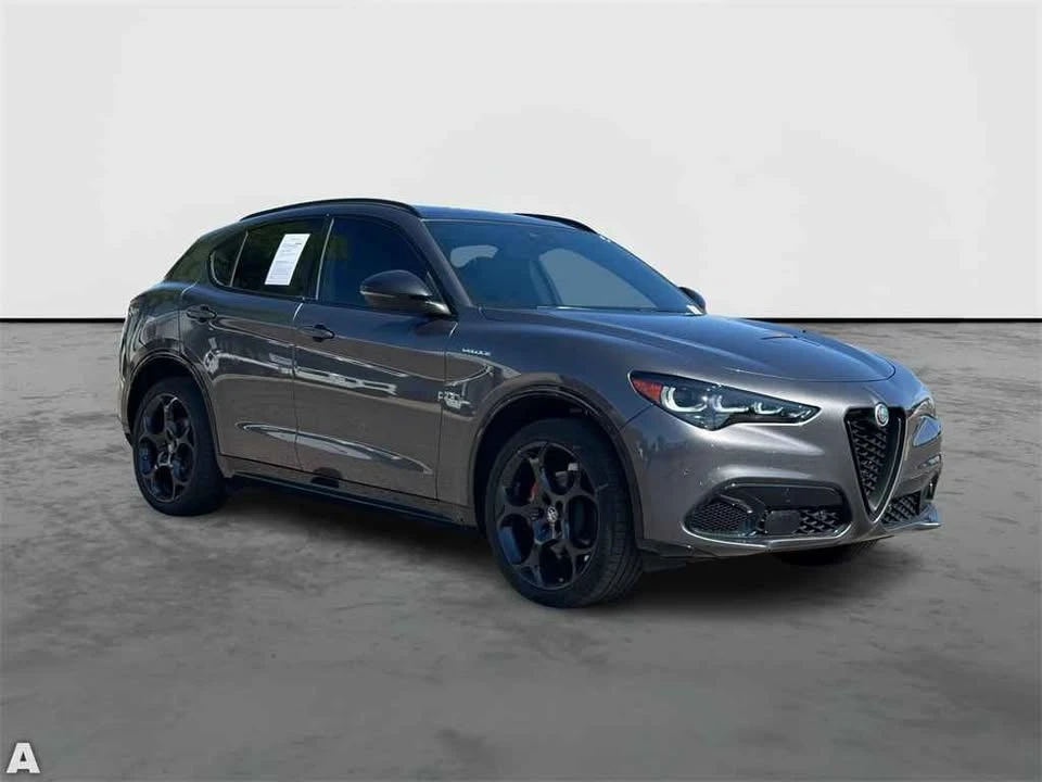 2024 Alfa Romeo Stelvio - Image 7 of 19