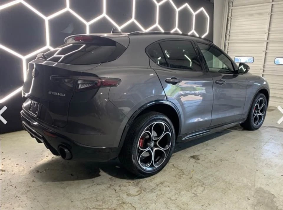 2024 Alfa Romeo Stelvio - Image 4 of 20