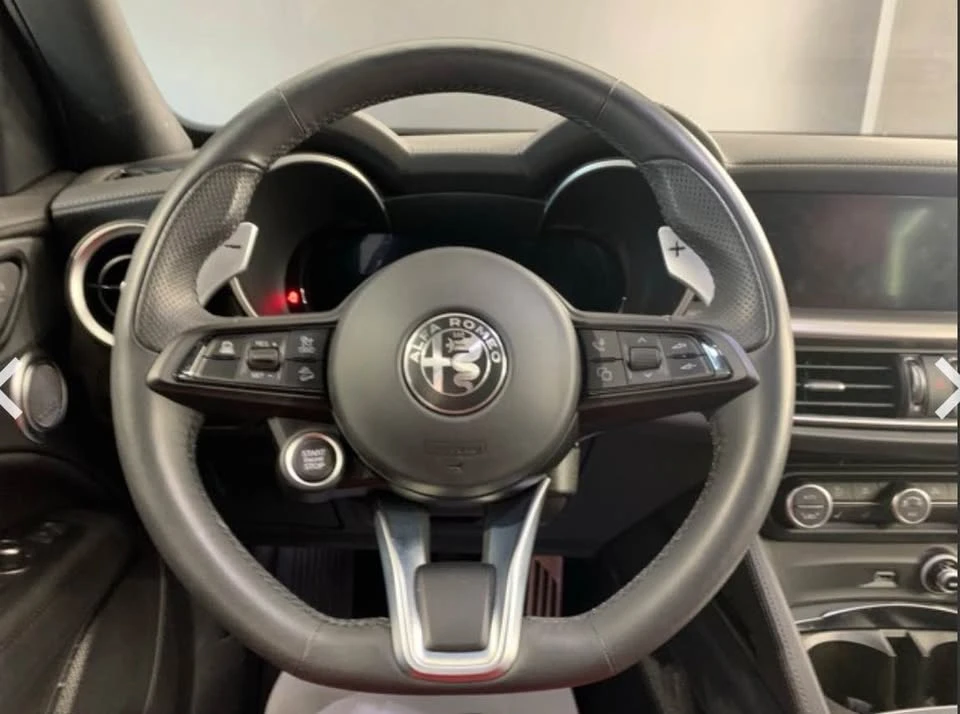 2024 Alfa Romeo Stelvio - Image 12 of 20