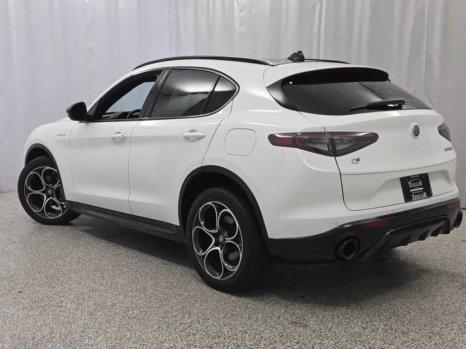 2024 Alfa Romeo Stelvio - Image 5 of 19
