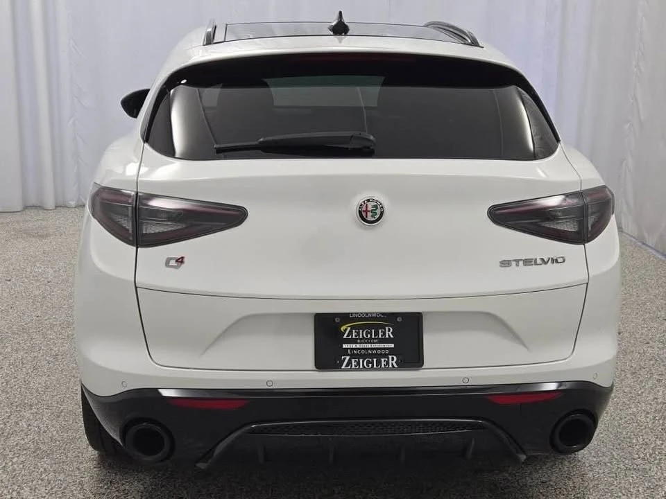 2024 Alfa Romeo Stelvio - Image 4 of 19