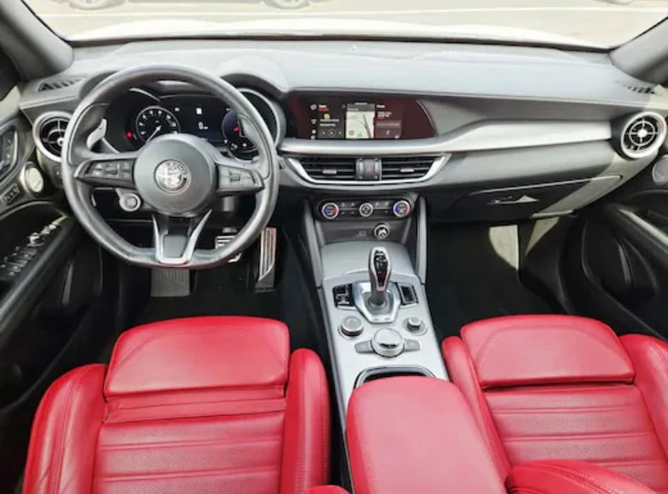 2024 Alfa Romeo Stelvio - Image 3 of 5