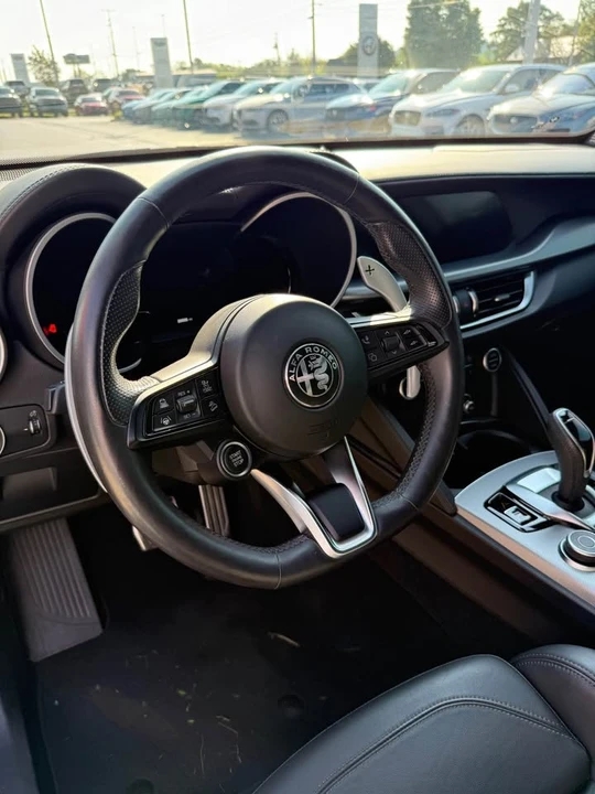 2024 Alfa Romeo Stelvio - Image 7 of 11
