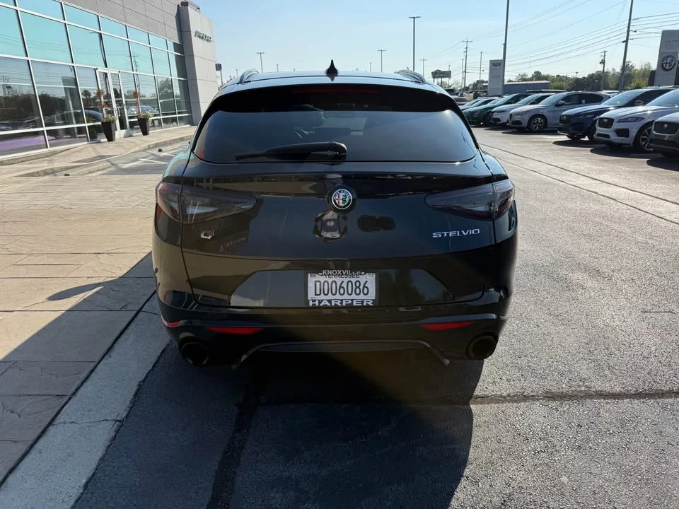 2024 Alfa Romeo Stelvio - Image 5 of 11